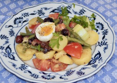 🌱Sommersalat mit Kartoffeln und viel Gemüse